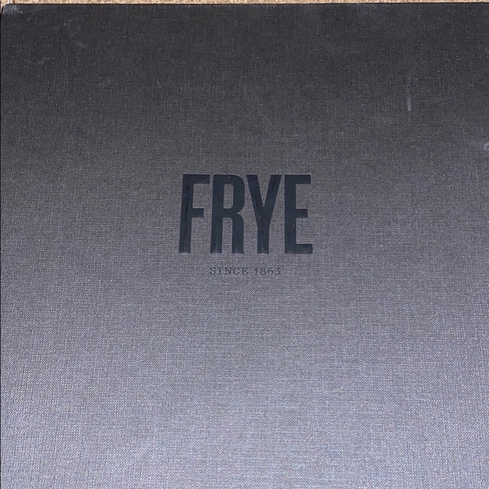 Frye Ricki Ring Fringe bootie ( pull on) no zipper